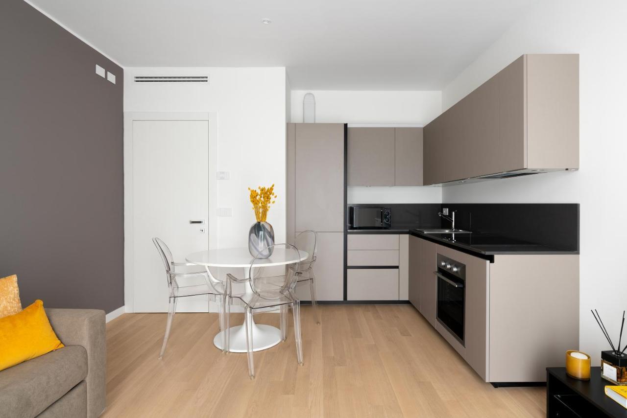 Apartamento Tolomeo Milán Exterior foto